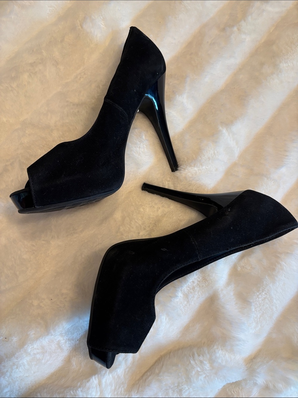 Women’s Anne Michelle Black Suede Peep-Toe Heels NEW 9